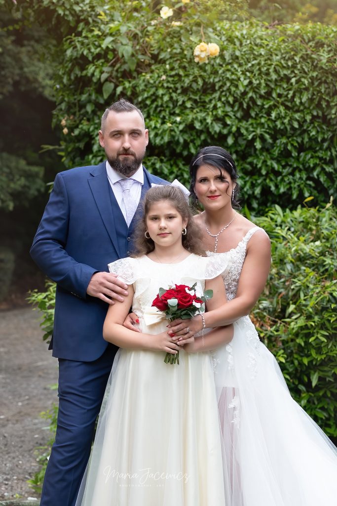 Portrait and Wedding Photographer Bradford Family Photoshoot Headshoot Leeds